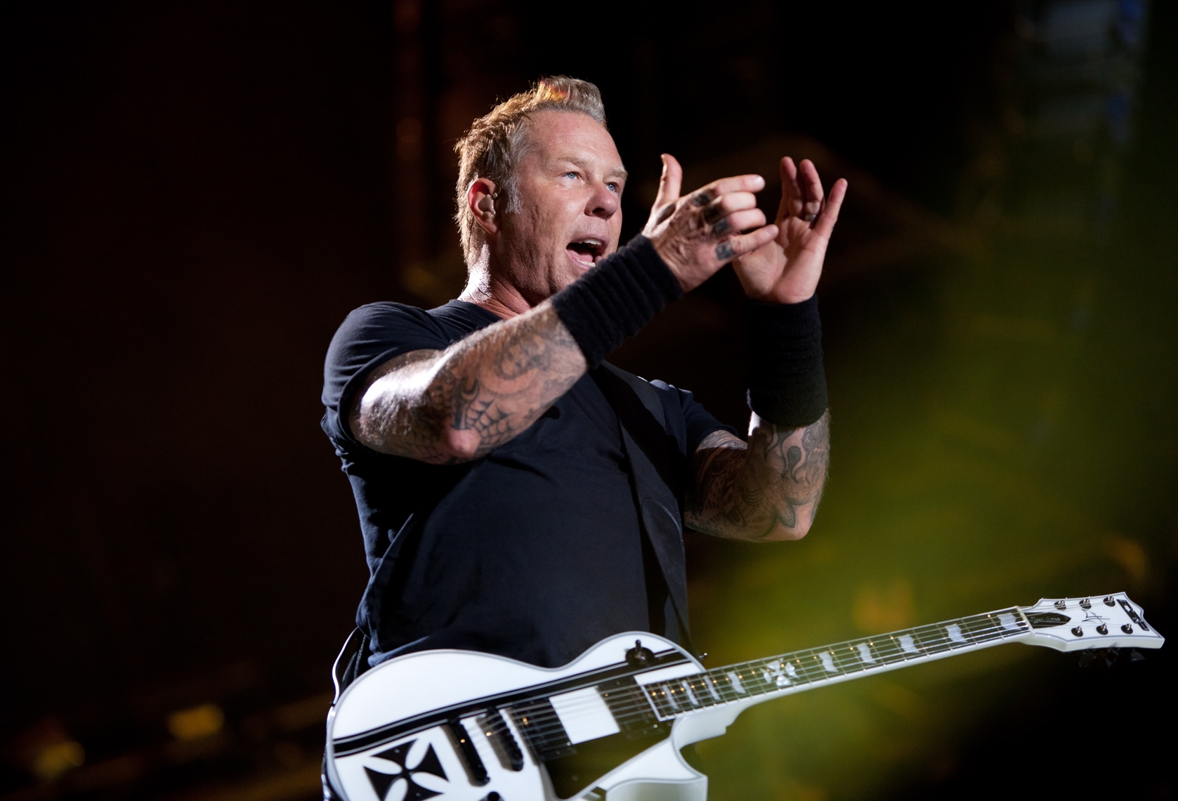 B.J.NOWAK - James Hetfield